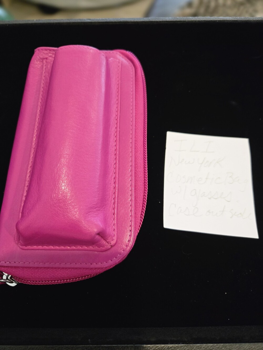 iLi New York Hot Pink Women's Cosmetic Bag With Eye Case - Picture 5 of 14